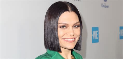 Jessie J Strips Down To Nothing In Sexy New Snap Jessie J Just Jared