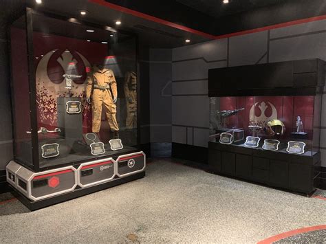 Star Wars Launch Bay Disney Hollywood Studios