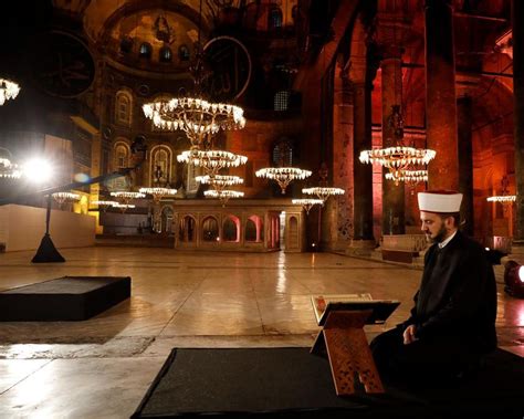 Museum Or Mosque Turkey Debates Iconic Hagia Sofias Status