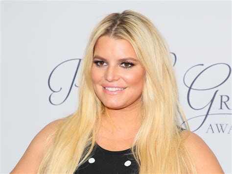 What Jessica Simpson—and Every Other Pregnant Person—should Know About