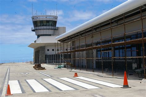 11994 mi / 19303 km utirik island utirik airport, mh. Aircraft lands at St Helena Airport prior to audit. The ...