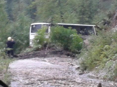 Lesen sie hier die aktuellsten news und neuesten reportagen aus ihrem bezirk. Schwere Unwetter: Bus von Mure erfasst - steiermark.ORF.at