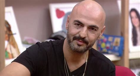 Bu dəfə keçirilən paradda isə təbii sarışın saçlı oğlan da daxil olmaqla 50 nəfər qatılıb. Soner Sarıkabadayı'nın saçlı hali görenleri şaşırttı