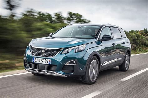 After the great response in 2017, peugeot launched new and enhanced 5008 suv in 2018. 2017 Peugeot 5008 review | Autocar