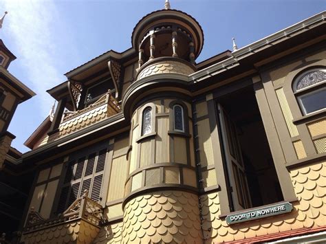 Winchester house virtual tour pictures from inside bright. Winchester Mystery House: The House That Sarah Couldn't ...