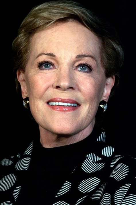 Julie Andrews Age Birthday Bio Facts And More Famous Birthdays On