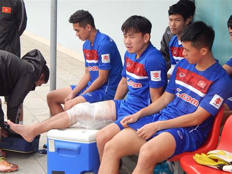 Trần minh vương sinh ngày 28 tháng 03 năm 1995 tại xã thụy chính, huyện thái thụy, tỉnh thái bình, là một cầu thủ bóng đá người việt nam, đã từng thi đấu cho đội tuyển quốc gia việt nam với vai trò là một tiền vệ. Cầu thủ HAGL tâm sự nhói lòng khi bị loại khỏi U23 Việt Nam