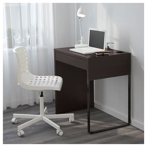 Micke Desk White 28 34x19 58 Ikea Micke Desk Desks For Small