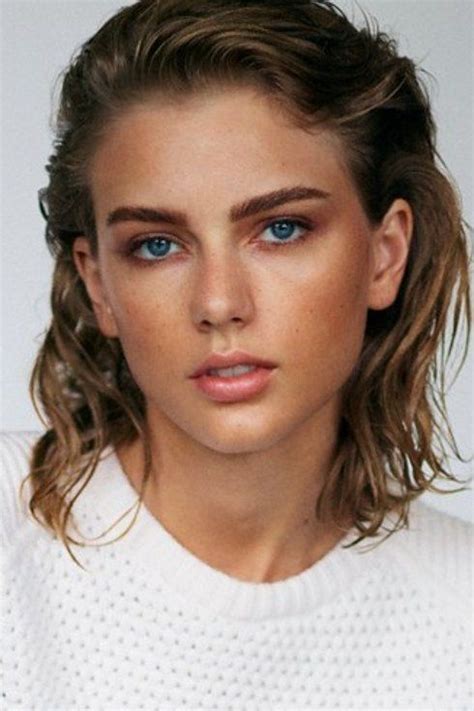 Taylor Swift Eyebrows 4k Hd Wallpaper