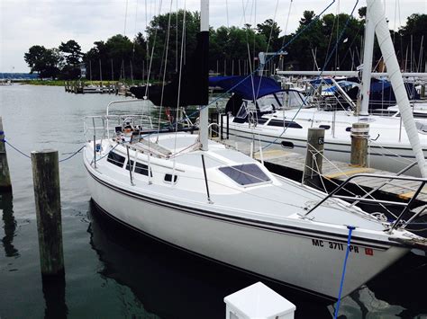 1989 Catalina 27 Sail Boat For Sale