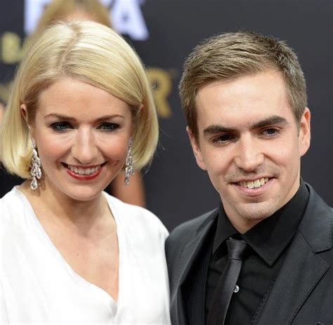 Tumblr is a place to express yourself, discover yourself, and bond over the stuff you love. Philipp Lahm auf dem Weg zum Chef des FC Bayern München - WELT