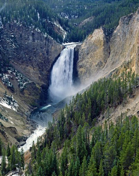 Yellowstone Fly Tour Holiday Tours