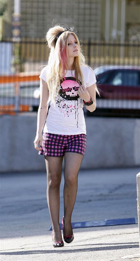 Avril Lavigne Sexy A Photo On Flickriver