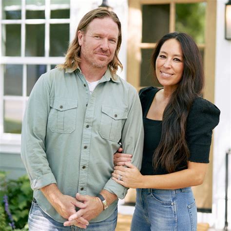 Chip And Joanna Are Back Magnolia Network Unveils Cable Return Schedule Joanna Gaines Gaines