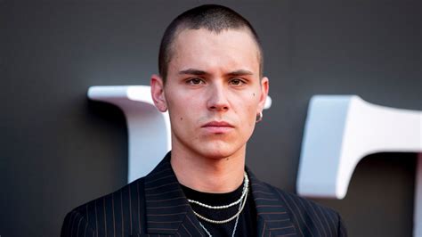 15 años y un día. Aron Piper se dispara: cómo el actor de 'Élite' quiere ...