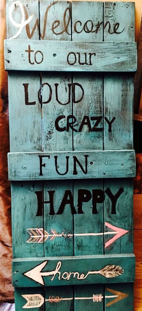 Pin By Crafty Corner On Decorative Frames Wood Pallet Signs Pallet