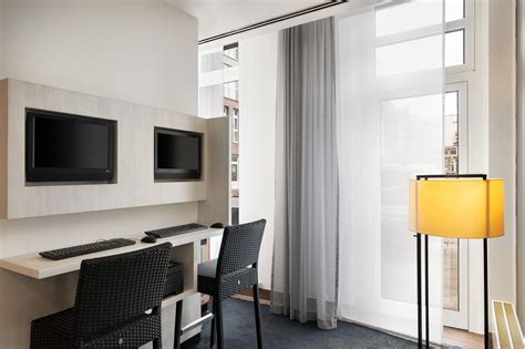 4.1 / 5 1739 reviews. Holiday Inn - Öffnungszeiten Holiday Inn Billwerder Neuer ...