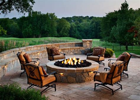 8 Mistakes To Avoid When Designing An Outdoor Living Space