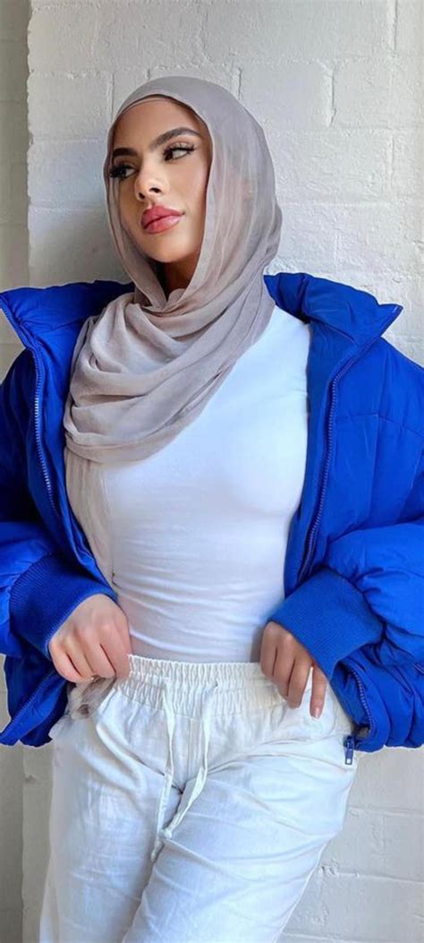 Baddie Hijabi Ready To Be Banged 🍑👋💦 Rhijabi