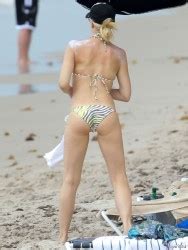 Gwen Stefani Butt In A Bikini X The Drunken StepFORUM A Place To Discuss Your Worthless