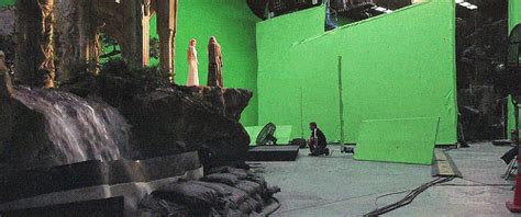 A Behind The Scenes Look At Famous Movie Scenes Created With Green