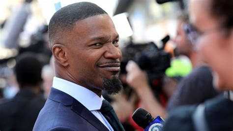 Jamie Foxx Complains About Dating At 49 Its Tough Out There Abc News