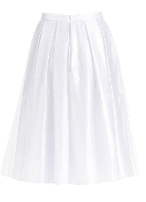 9 Smart And Trendy White Skirts For Women Styles At Life