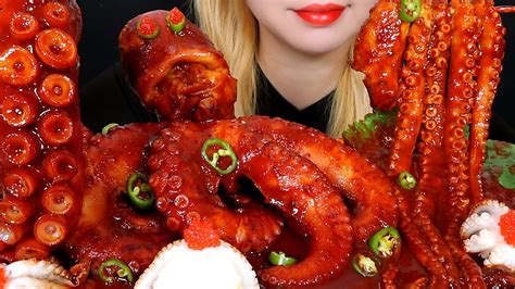 asmr octopus feast🐙🐙🐙 spicy octopus mukbang eating sounds youtube