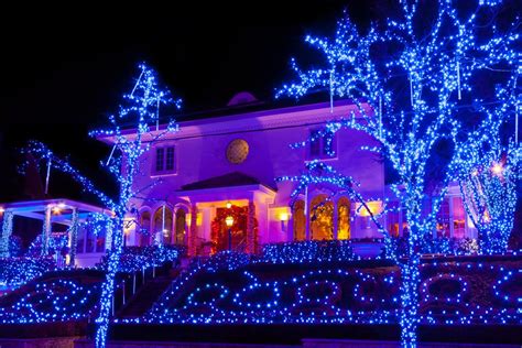 29 Types Of Outdoor Christmas Lights For Your House 2020 Holiday