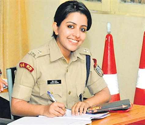 Is there anybody yet who hasn't heard of merin joseph, the dashing young ips officer who took social media by storm? Merin Joseph IPS Marriage,Age, Interview, Biodata, Date ...