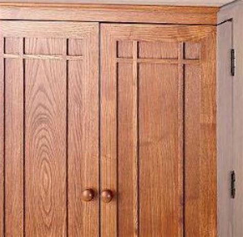 Leslie Dame Solid Oak Multimedia Storage Cabinet With Classic Mission