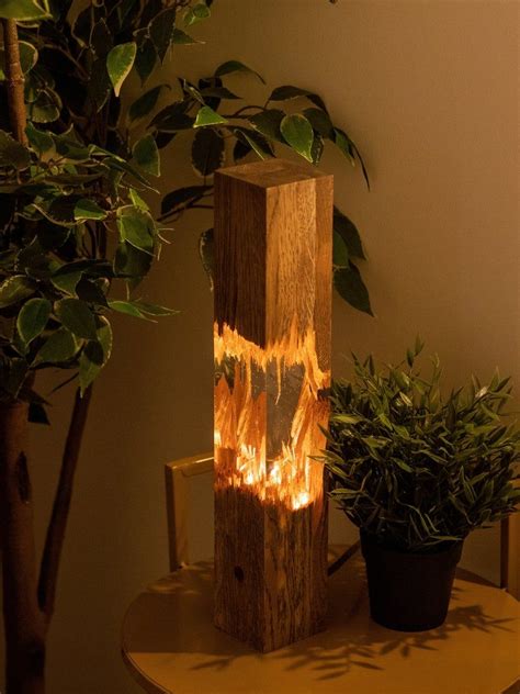The most common crabs resin material is metal. Epoxy wood lamp, lamp, night lamp, resin table decor ...