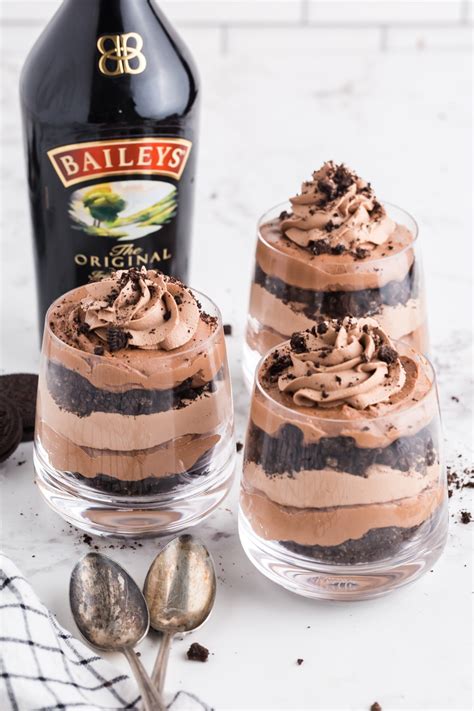 Baileys Chocolate Cheesecake Trifle Girl Inspired