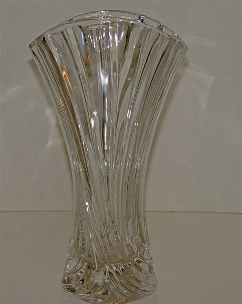 Beautiful Mikasa Lead Crystal Inch Vase Flores Pattern Other Art Glass