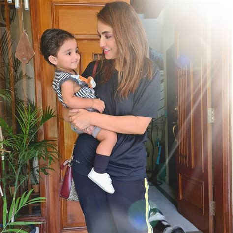 Nadia Khan Shared Beautiful Latest Photos With Her Son Reviewitpk
