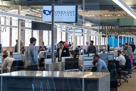 Covenant Transport Solutions Officially Opens New Brokerage Floor