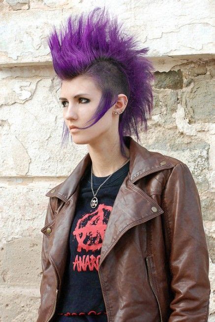 Female Punk Musicians Punk Hairstyles For Women Stylish Punk Hair