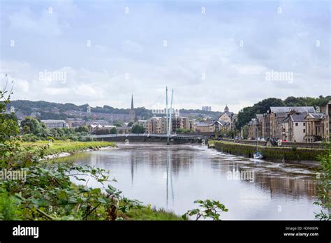 The River Lune In Lancaster Lancashire Uk Stock Photo Alamy