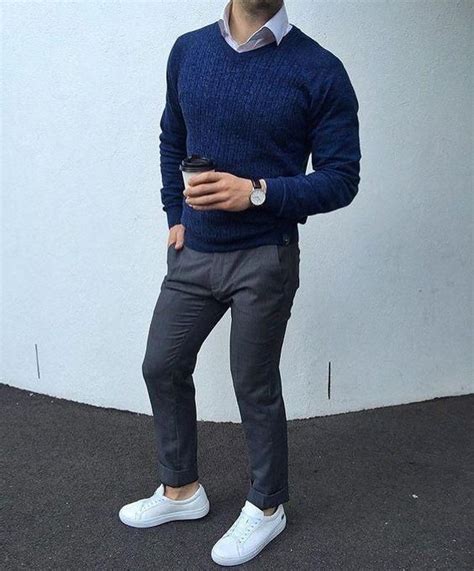 Pin de Eldar Nazipov en Лук с белыми кедами en 2019 | Pantalón gris