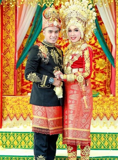 Pakaian Adat Daerah Nanggroe Aceh Darussalam Baju Adat Tradisional My Xxx Hot Girl