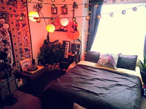 Maybe you would like to learn more about one of these? simple cozy bedroom | Tumblr