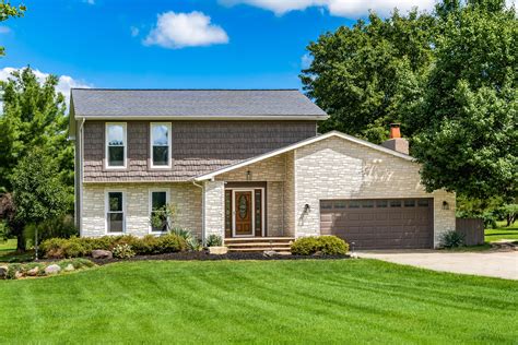 13633 Fancher Rd, Westerville, OH 43082 - MLS 222030673 - Coldwell Banker