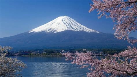 Climbers On Mount Fuji Will Get Free Wi Fi Mental Floss