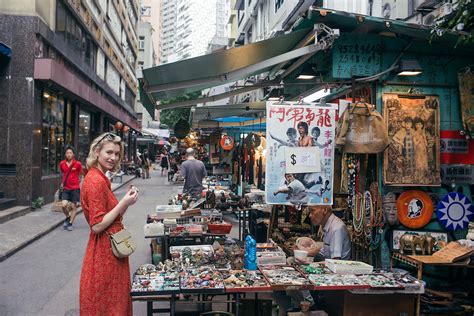 Shop g58, lai sun commercial centre, 680 cheung sha wan road, kowloon, hong kong. Cat Street Antique Markets Hong Kong | Hong kong itinerary ...