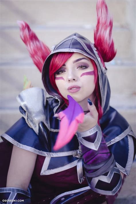 Serinide Nudes Serinsfw Pussy Tits Photos In Xayah Onlyfans Cosplay