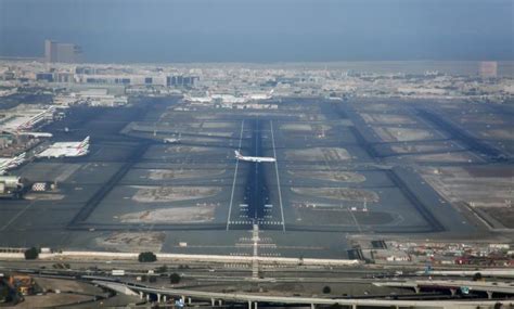 Dubai International Airport Runway 12r 30l Dubai