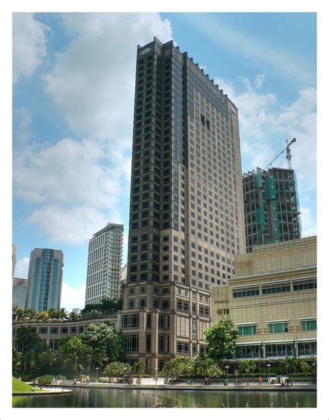 Mandarin oriental, kuala lumpur, features stylish suites and serviced apartments overlooking the city skyline and klcc park. Mandarin Oriental KL | The Mandarin Oriental Kuala Lumpur ...