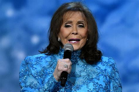 Loretta Lynns Career To Be Celebrated With New Pbs Documentary