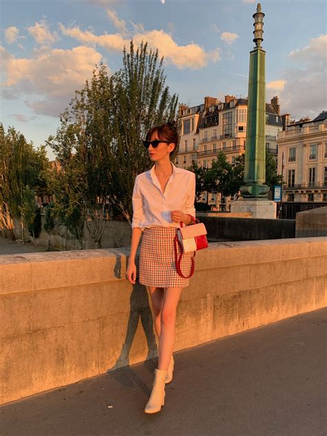 Outfits To Wear In Paris In Spring