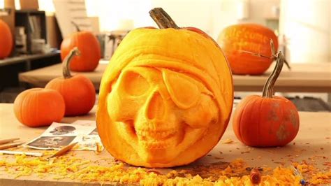 Video Pirate Skull Halloween Pumpkin Martha Stewart